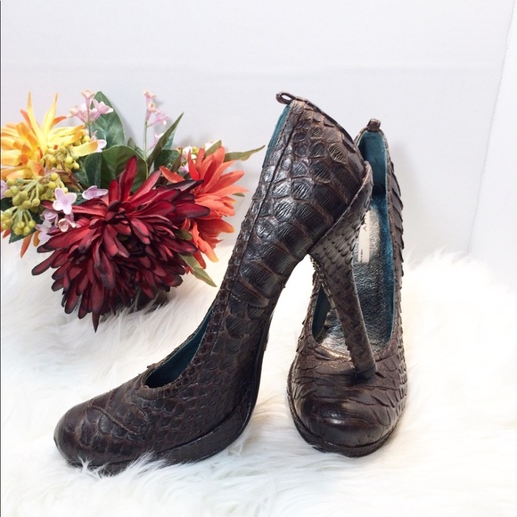 SHY Snakeskin Pumps Shoes(Made In Italy)NWOT - Picture 1 of 5